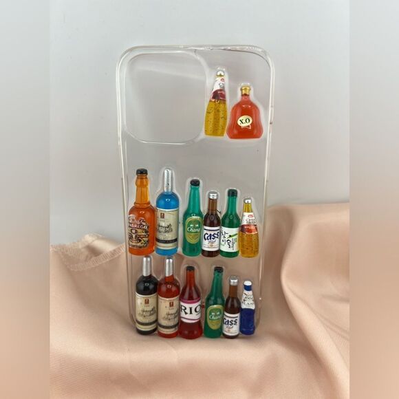 Transparent Bottle-Themed IPhone Case for Beverage Enthusiasts - Picture 4 of 7